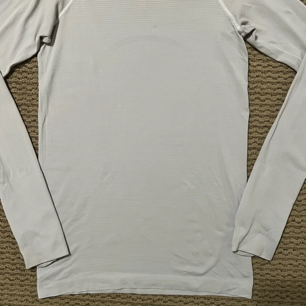 Lululemon Swiftly Tech Shirt Long Sleeve‎ Sports Gray Size 6